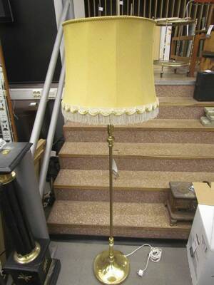 Golvlampa
