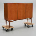 SIDEBOARD