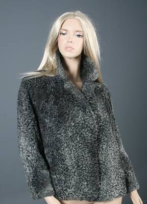 Kort pelsjakke i grå persianer, str. ca 40