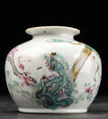 Lille kinesisk vase af porcelæn, 1900-tallet