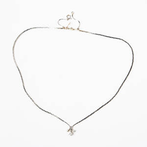 Collier 18 k vitguld diamanter