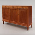 SIDEBOARD