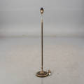 GOLVLAMPA
