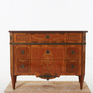 Byrå gustaviansk stil