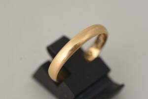 Guldring 18K ca 3,4gr