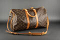 Louis Vuitton. Weekendtaske  rejsetaske. Model Keepall Bandouliére 45. Monogram canvas.