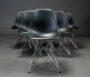 Charles Eames. Sæt på seks skalstole  model DSR 6