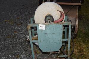 Motorslipsten, sten diam 43 cm, B 7 cm