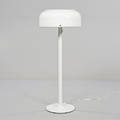 GOLVLAMPA