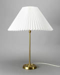 Le Klint. Bordlampe, messing
