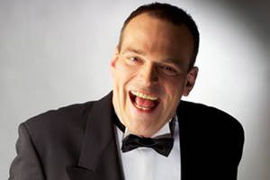 Ophold med juleshow for 2 personer på Comwell Rebild Bakker - RE2053