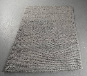 Hay tæppe 203x137 cm.