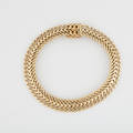ARMBAND