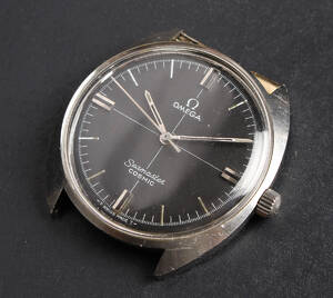 Omega Seamaster, Cosmic, herrearmbåndsurkasse