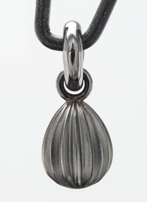 Ole Lynggaard, Sweet Drop af oxideret sterling sølv Denne vare er sat til omsalg under nyt varenummer 5014302