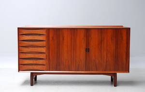 Arne Vodder 1926 - 2009. Skænk i riopalisander, model 63