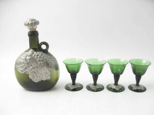 Likörset, Glas karaff
