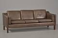 3-pers.sofa betrukket med brunt læder