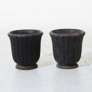 Trädgårdsurnor gjutjärn