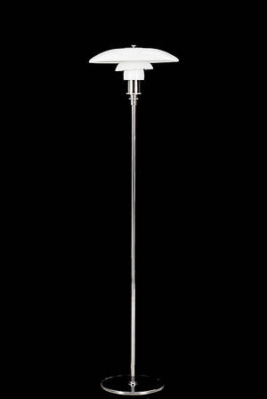 GOLVLAMPA