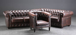 Sofagruppe i Chesterfield form, læder 3