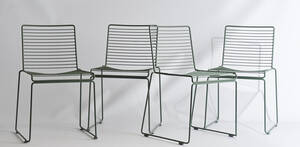 HAY. Sæt på fire Hee Dining Chairs - stole grønlakerede 4 Denne vare er sat til omsalg under nyt varenummer 4623187