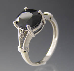 Safir og diamant ring