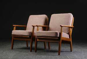 Et par lænestole af bøgetræ, 1960erne 2