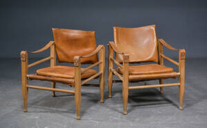 Aage Bruun  Søn. Par safaristole af bøg med brunt kernelæder 2