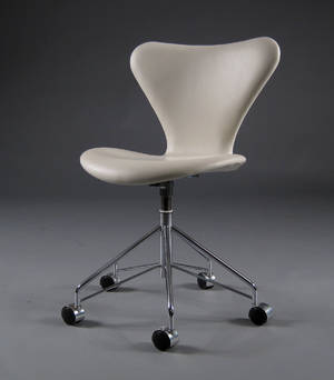 Arne Jacobsen. 7er kontorstol