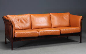 Stouby. Tre-pers. sofa, læder