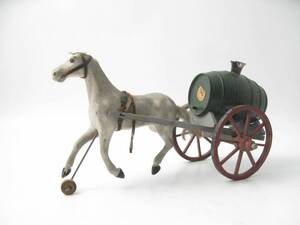 Leksaksekipage, Gemla