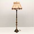 Golvlampa