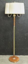 Golvlampa Höjd 160cm