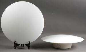 Arne Jacobsen. Par Eklipta loft-  væglamper, Ø. 45 cm. 2 