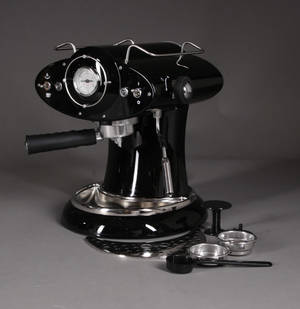 Espressocappucino-maskine, sort højglanslak med 15 bars vandpumpe