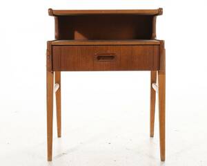 SÄNGBORD, Teak, 1900 - talets andra hälft