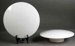 Arne Jacobsen. Par Eklipta loft- væglamper, Ø. 45 cm. 2