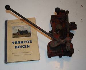 Traktorboken mm