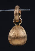 Ole Lynggaard. Sweet Drops charm i 18 kt. rødguld