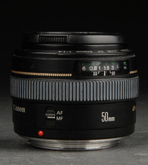 Canon EF 50 mm. 11.4 objektiv