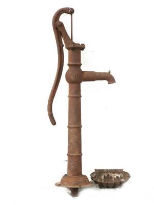 Gårdspump, 1900-talets första hälft