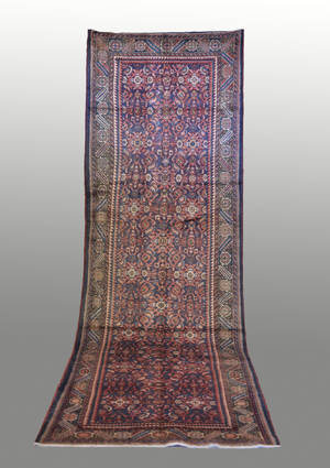 Persisk Hamadan, 341 x 106 cm. Gallerigång