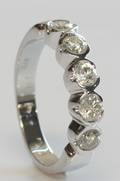 Alliancering, ca 0.90 ct.