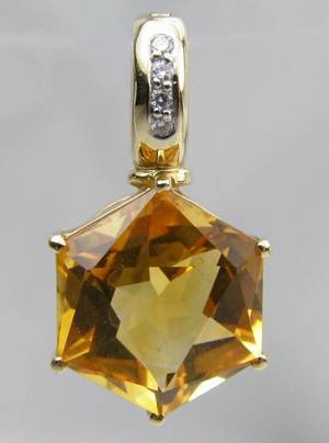 Anhänger mit Brillanten und Citrin