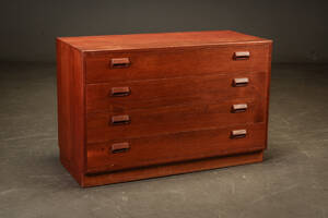 Børge Mogensen. Skab af teak