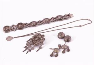 Smycken 4 delar, bl.a. silver