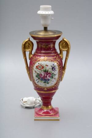 Bordslampa, Empirestil