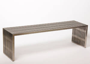 Dansk møbeldesign. Bænk af rustfrit, børstet stål.