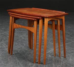 Sæt indskudsborde af teak- og egetræ, dansk møbelproducent 3
